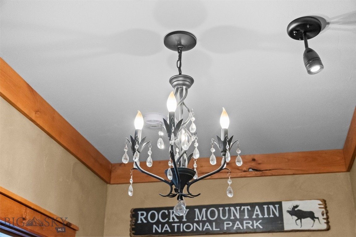 Shining Mountain Unit II - Residential
