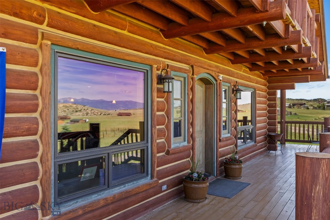 Shining Mountain Unit II - Residential