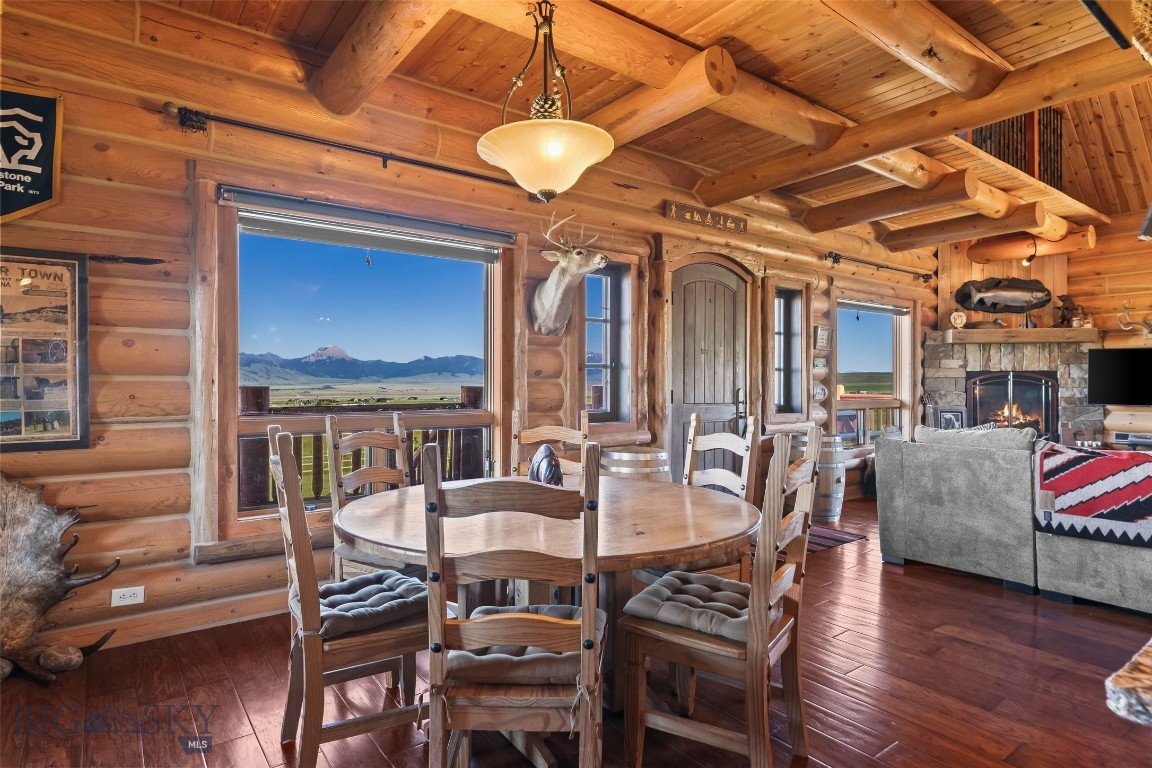Shining Mountain Unit II - Residential