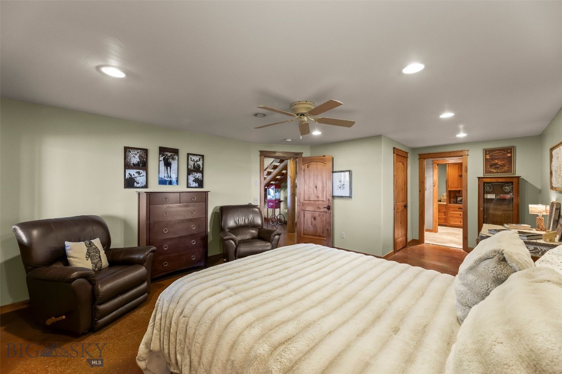 Shining Mountain Unit II - Residential
