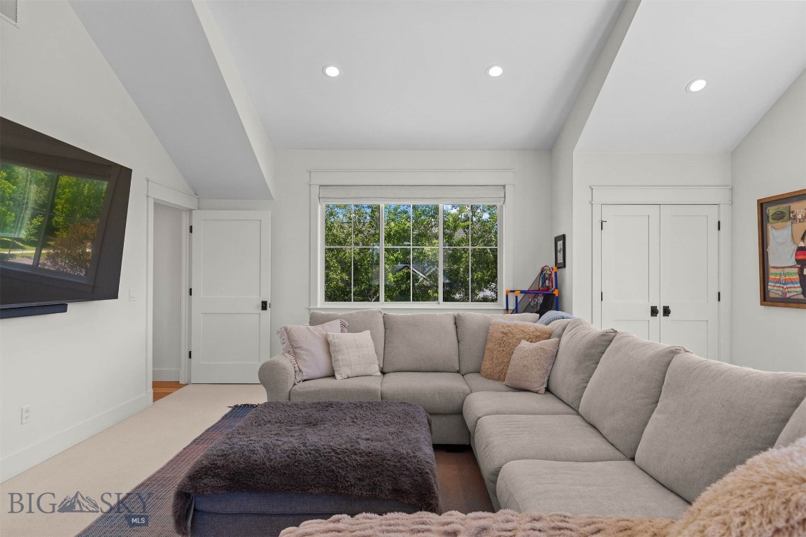 West Meadow - Residential