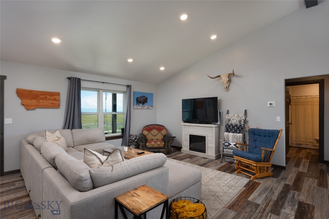 Mountain Vista - Residential