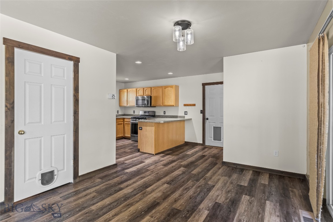 River Rock and Royal Village - Residential