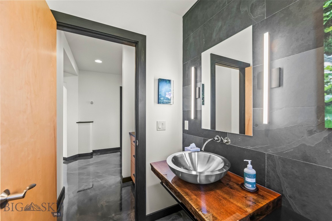 Saddle Peak Ranch - Residential