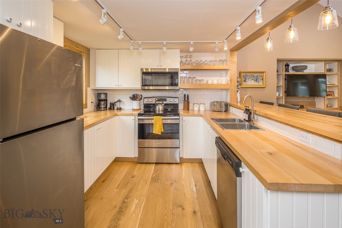 Silverbow Condo - Residential