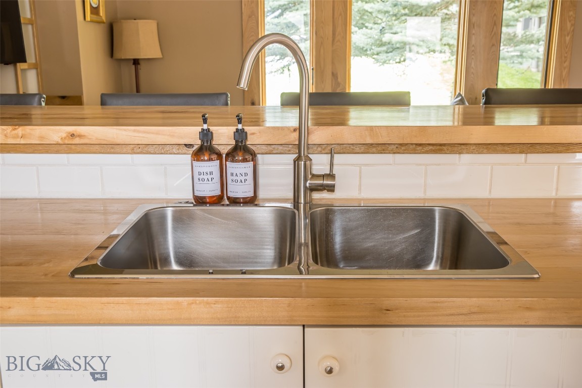Silverbow Condo - Residential