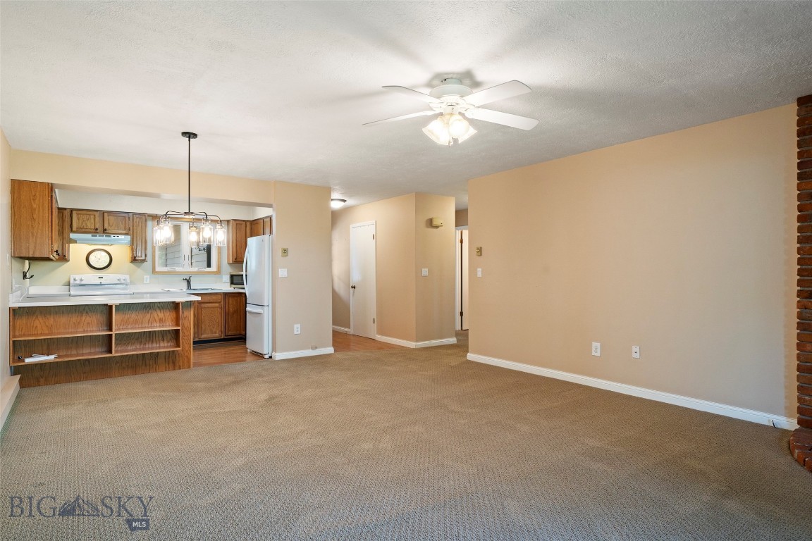 Wildwood Condos - Residential