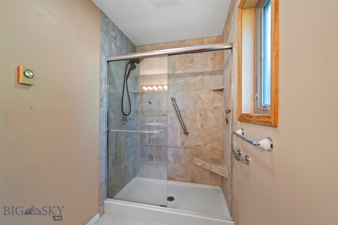 Wildwood Condos - Residential
