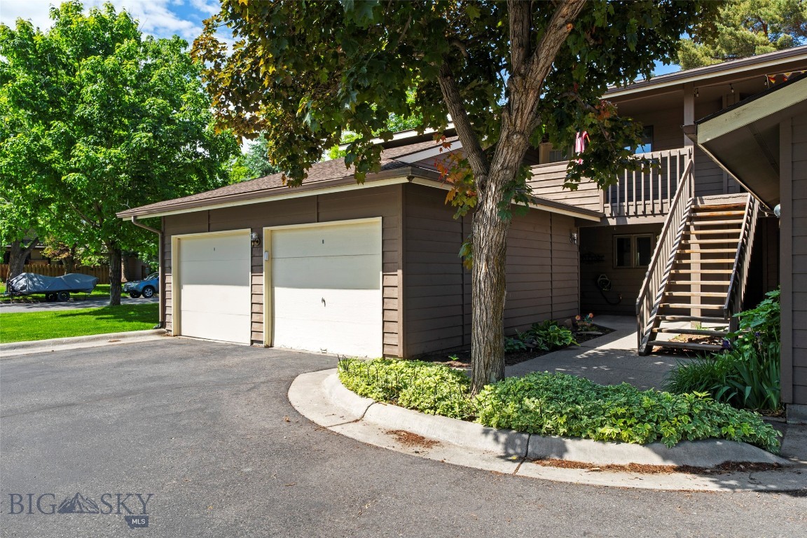 Wildwood Condos - Residential