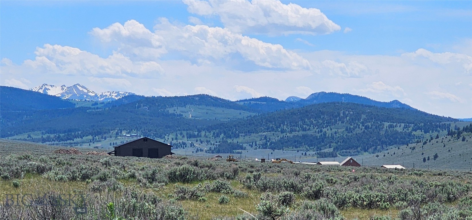 Sportsmans Paradise - Residential