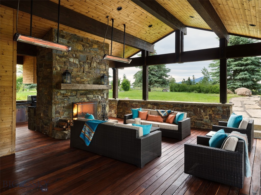 Eagle Rock Reserve - Residential