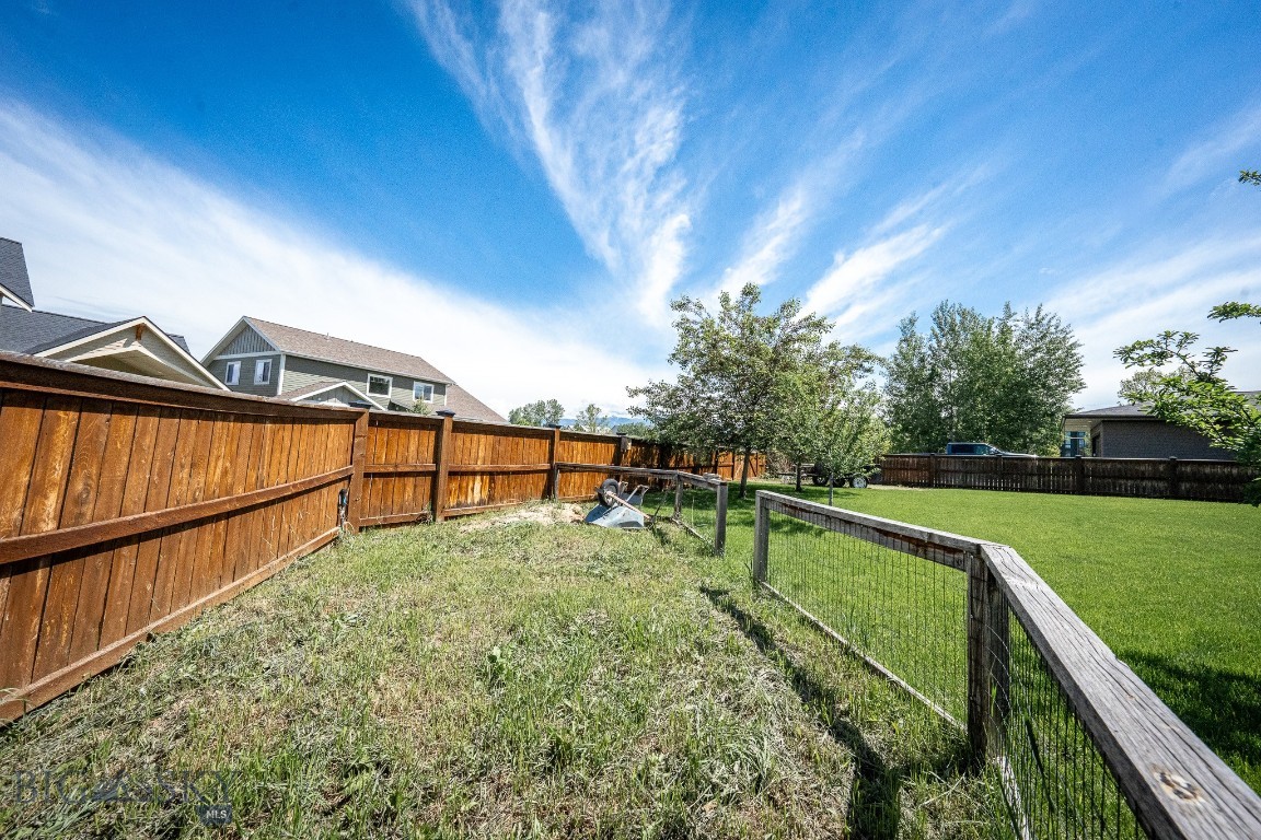 Loyal Garden - Residential