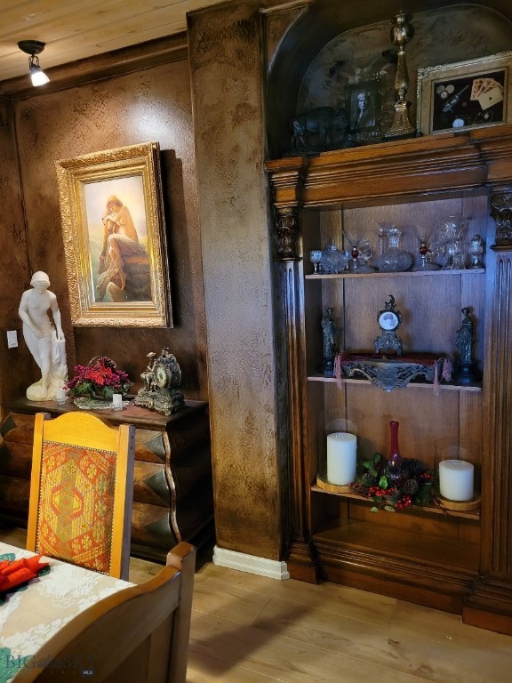 Paradise Valley Estates - Residential