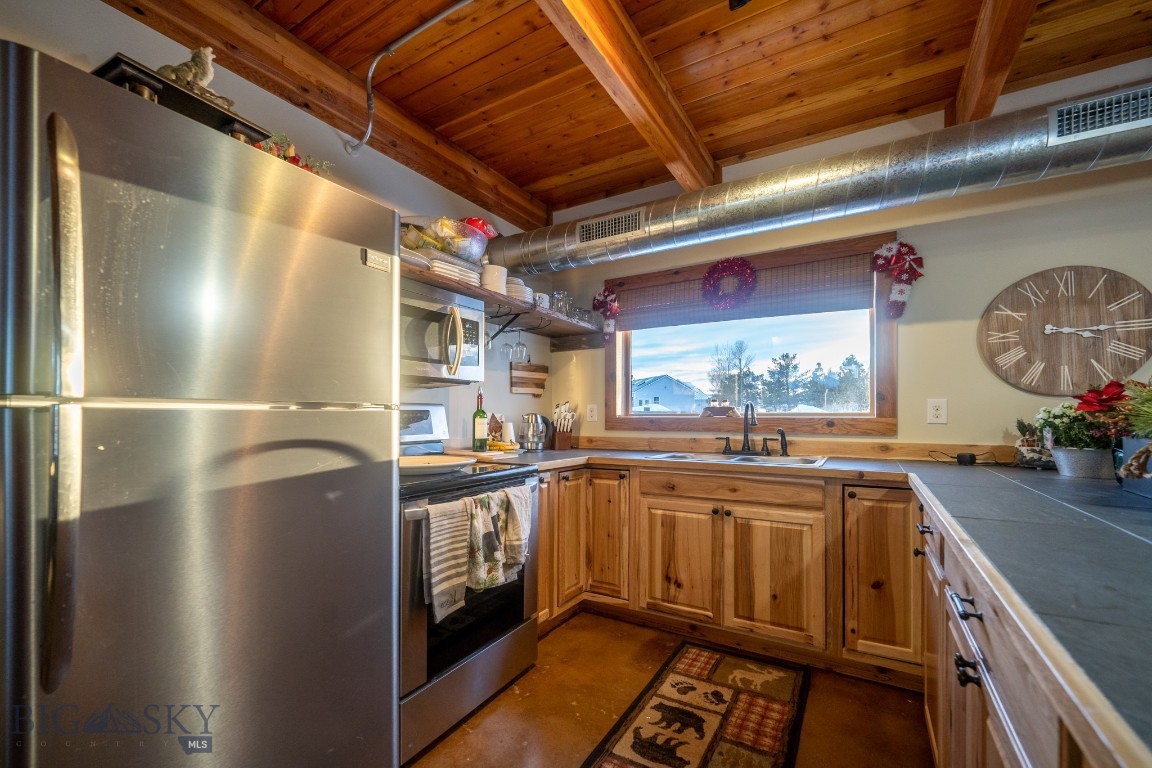 Paradise Valley Estates - Residential