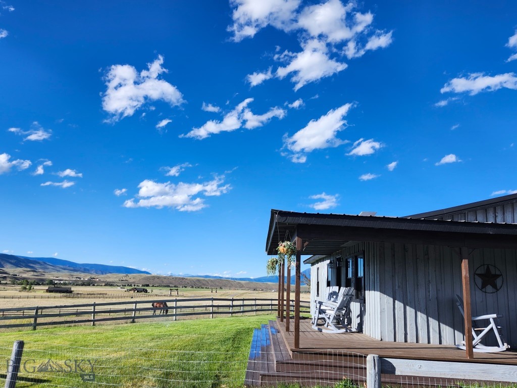 Paradise Valley Estates - Residential