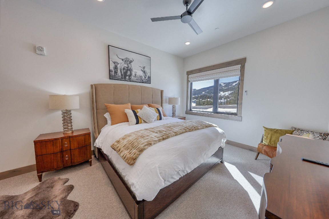Mountain Lake Condos - Residential