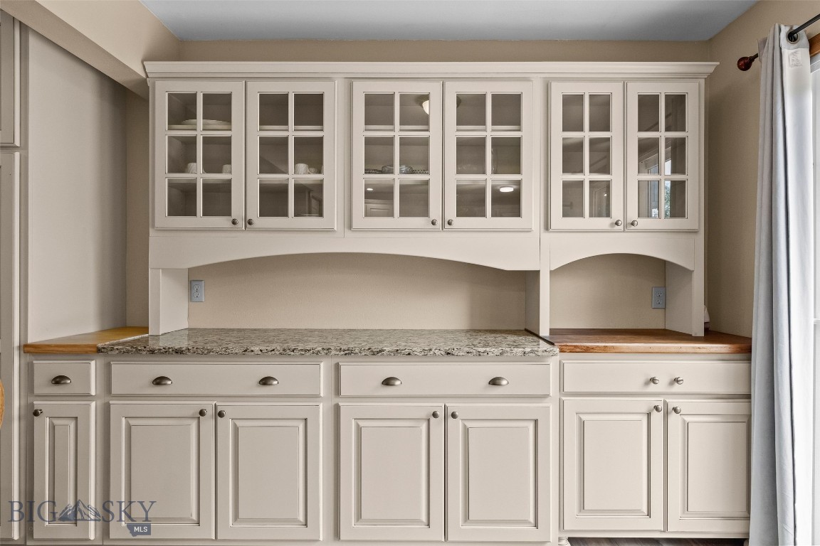 Bridgeview Condo - Residential