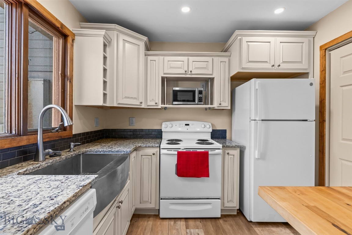Bridgeview Condo - Residential
