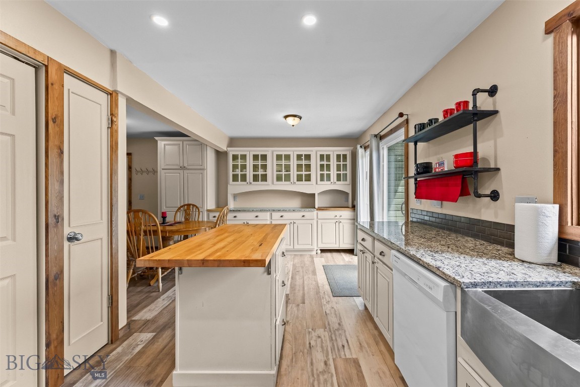 Bridgeview Condo - Residential