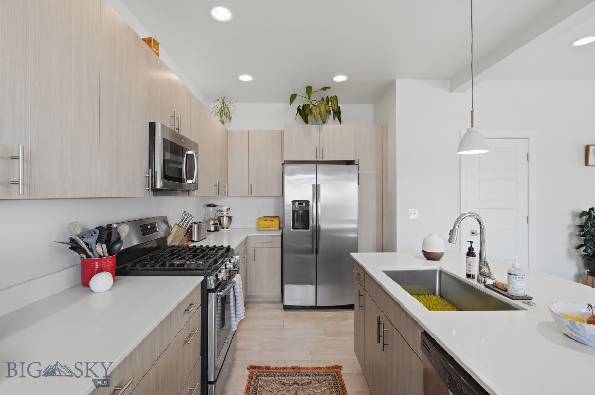 Henson - Residential