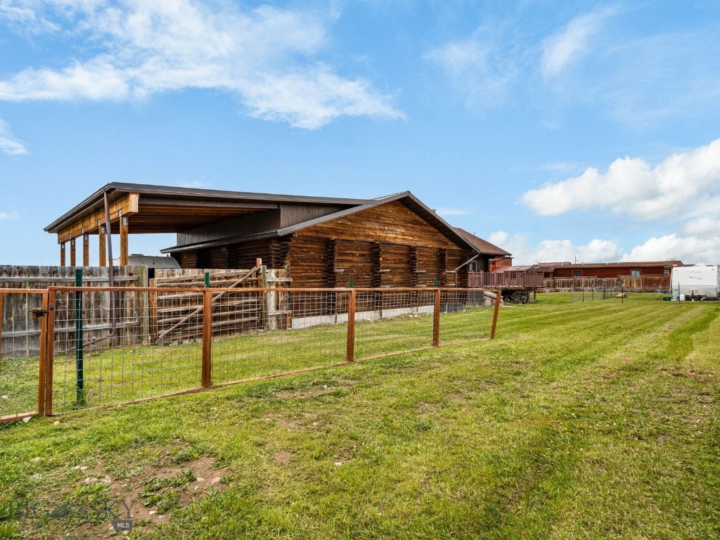 Peak View - Residential