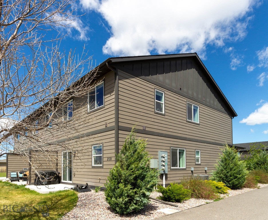 The Farmstead - Residential