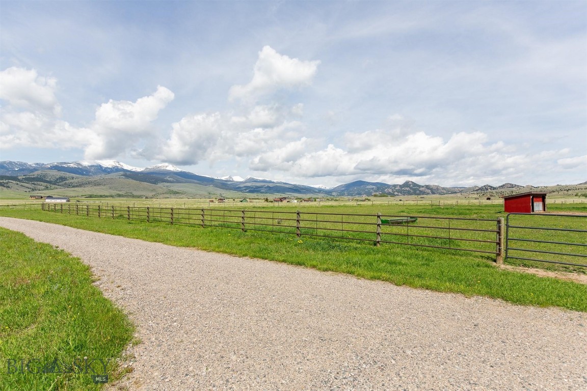 Shining Mountain West - Residential