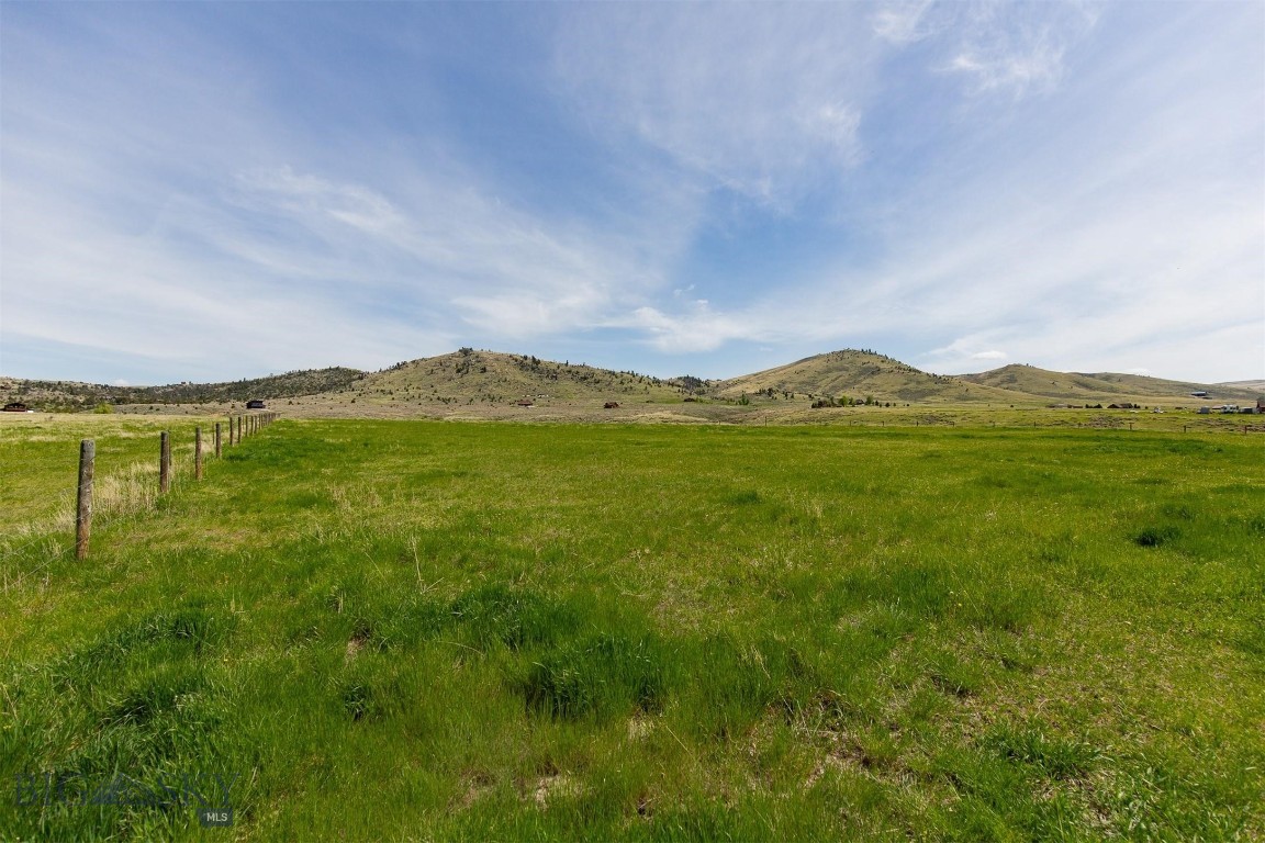 Shining Mountain West - Residential
