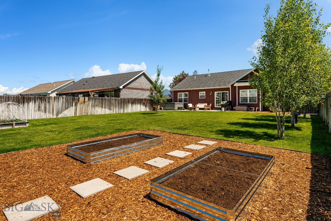 Meadowlark Ranch - Residential