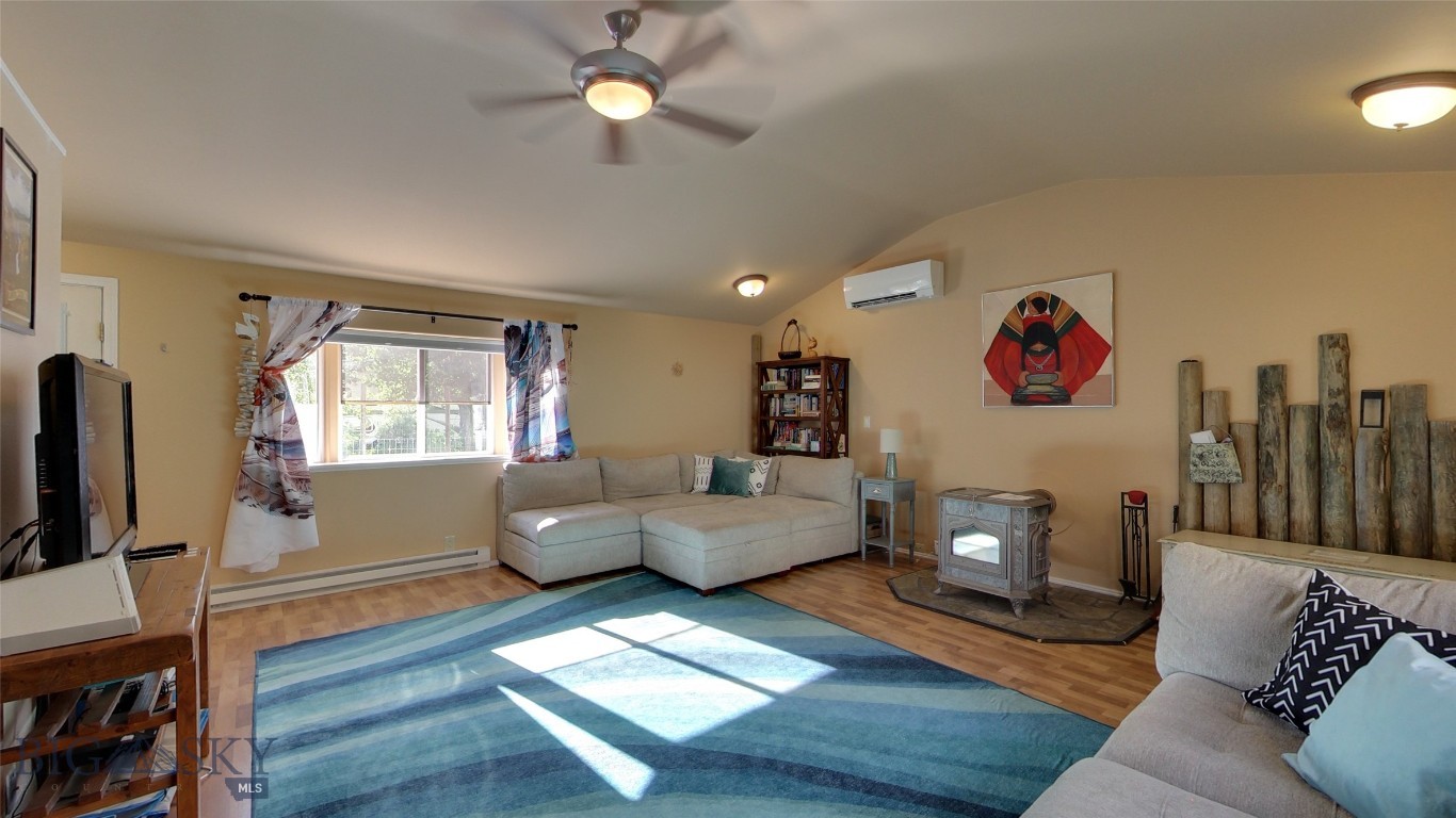 Bigelow - Commercial Sale