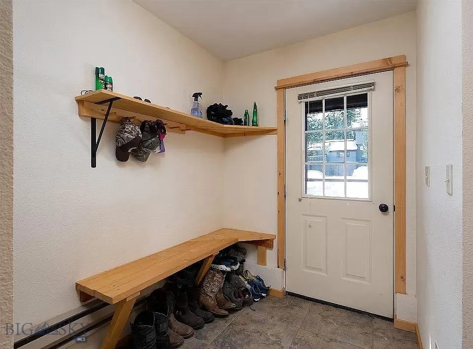 Big Sky Hidden Village Condo - Residential