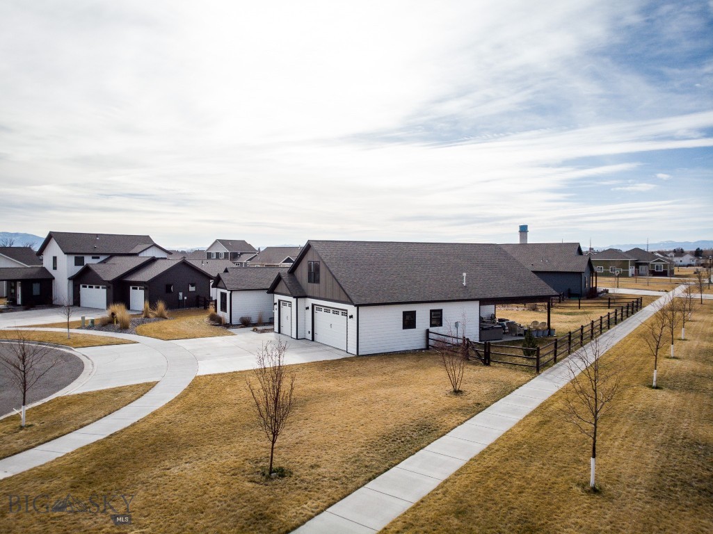 Pioneer Crossing - Residential
