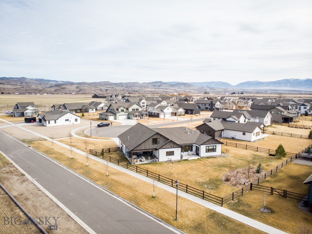 Pioneer Crossing - Residential