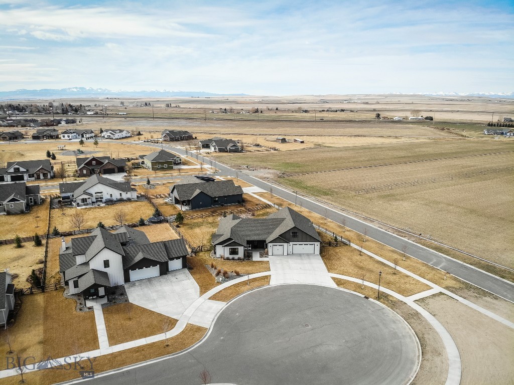 Pioneer Crossing - Residential