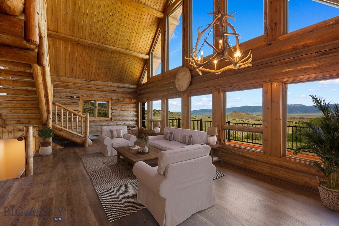 Virginia City Ranches - Residential