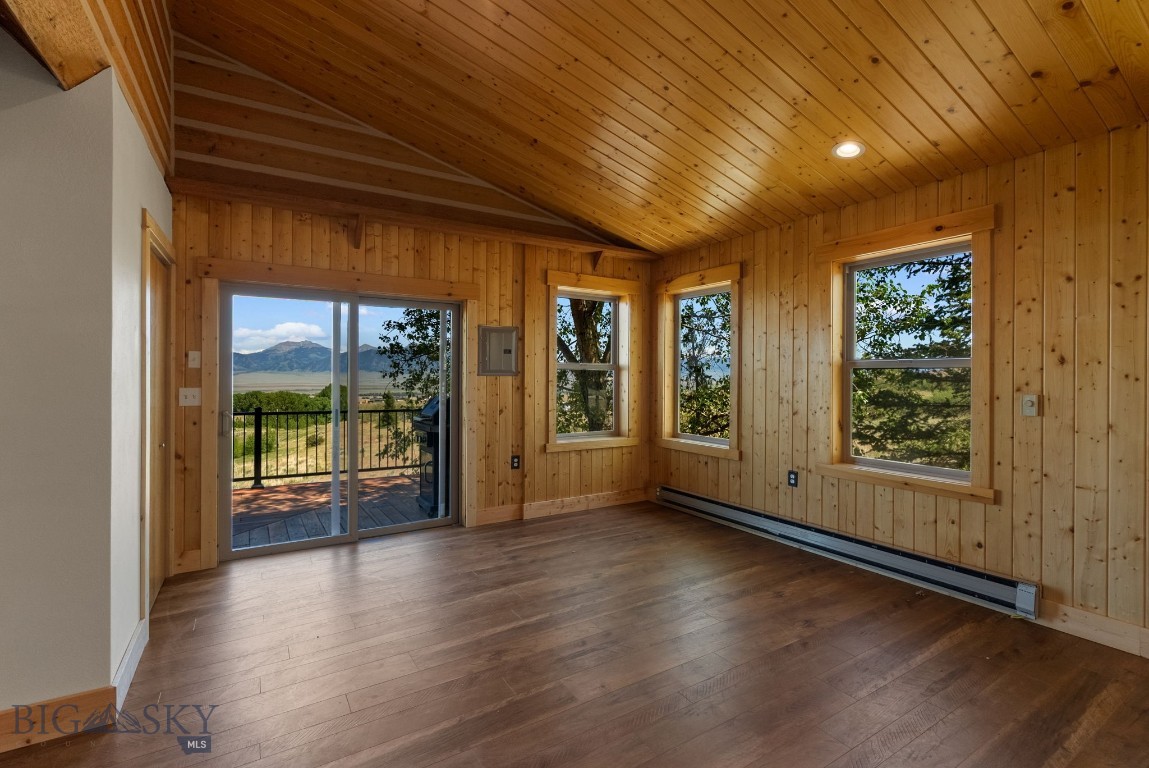 Virginia City Ranches - Residential