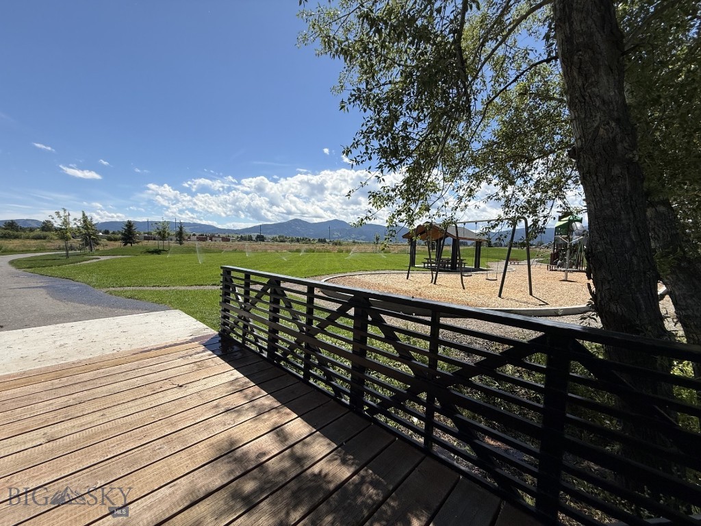 Blackwood Groves - Residential