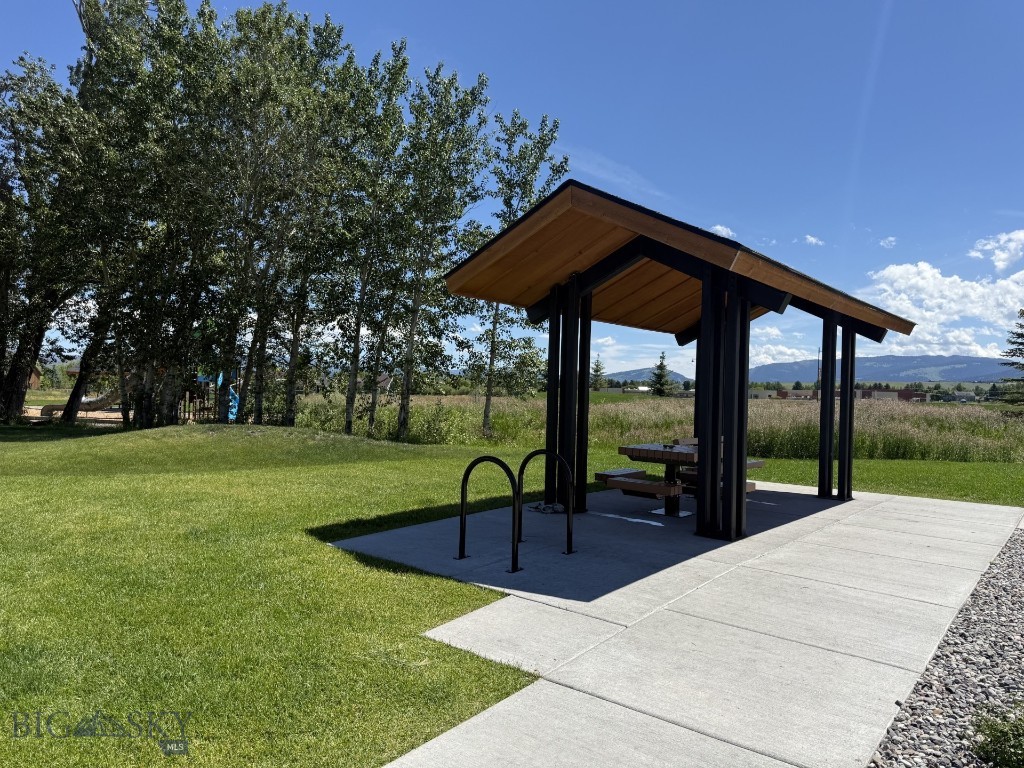 Blackwood Groves - Residential