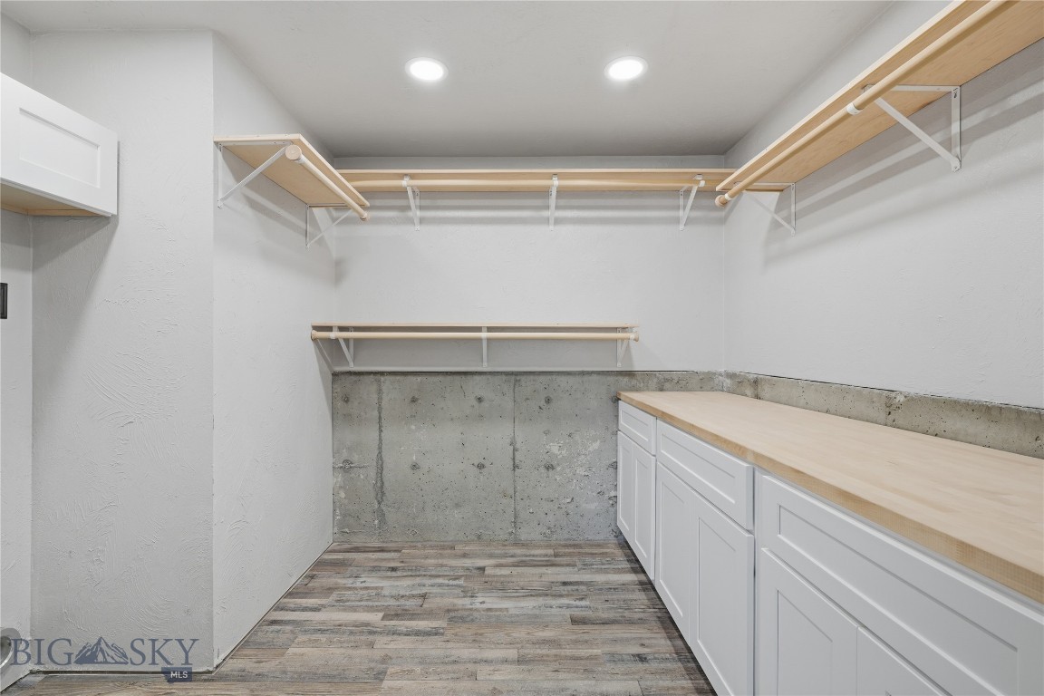 Rea - Residential