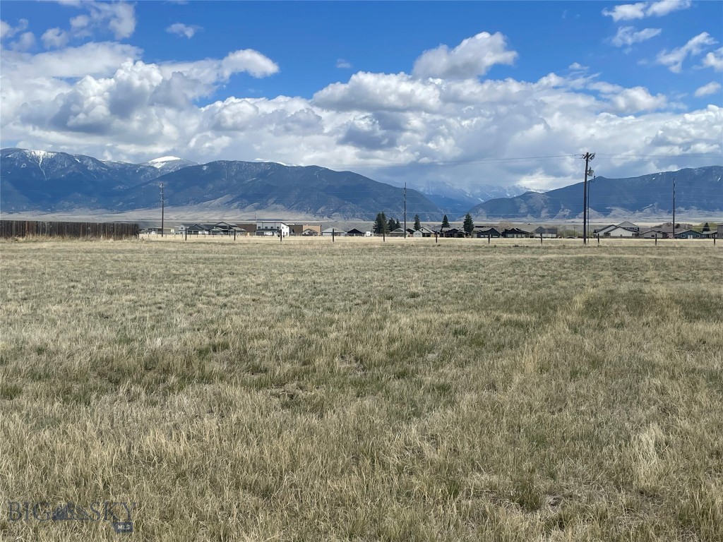 Valley Garden Golf Village - Land