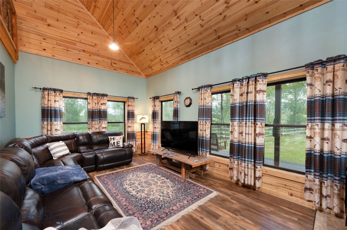 Jefferson Acres - Residential