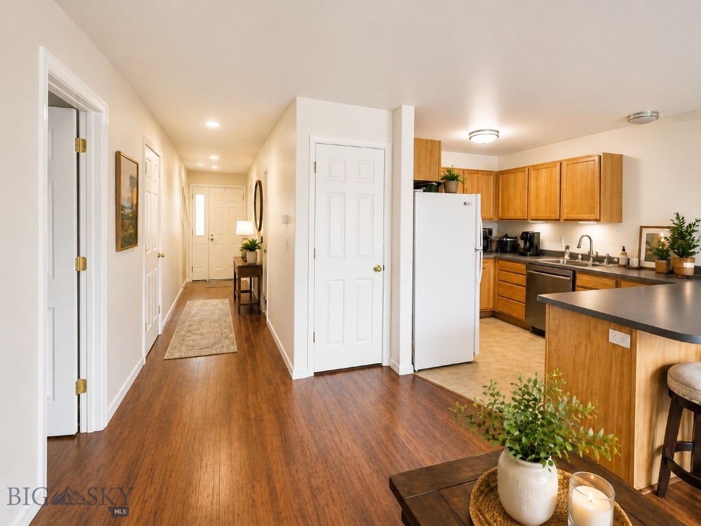 Madison Court Condos - Residential