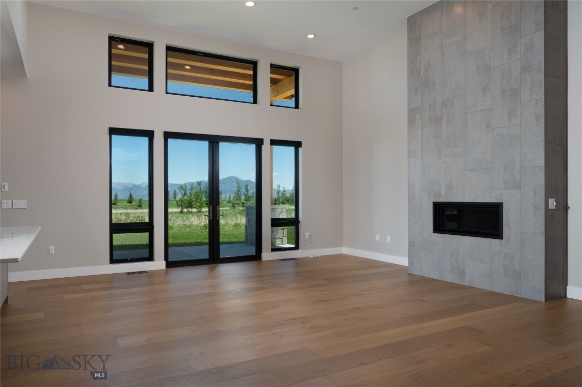 Home 40 - Residential