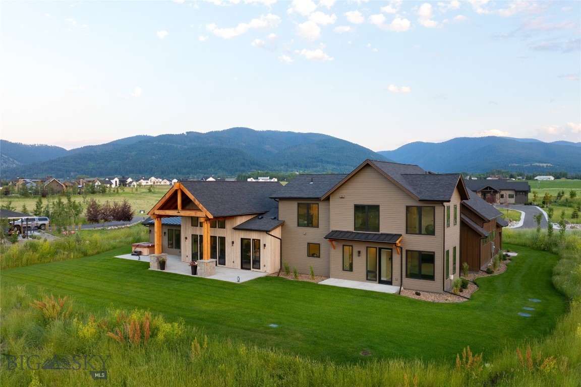 Home 40 - Residential