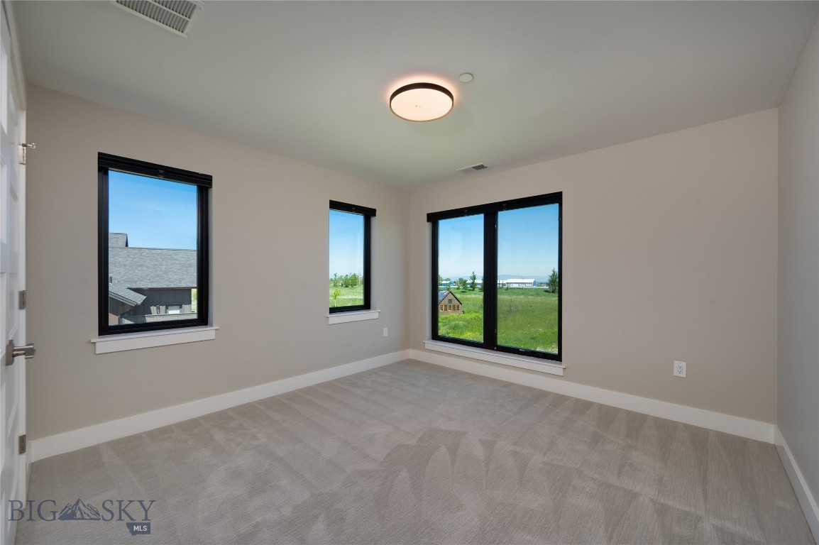 Home 40 - Residential