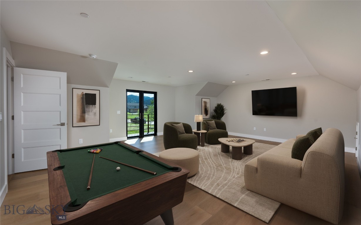 Home 40 - Residential