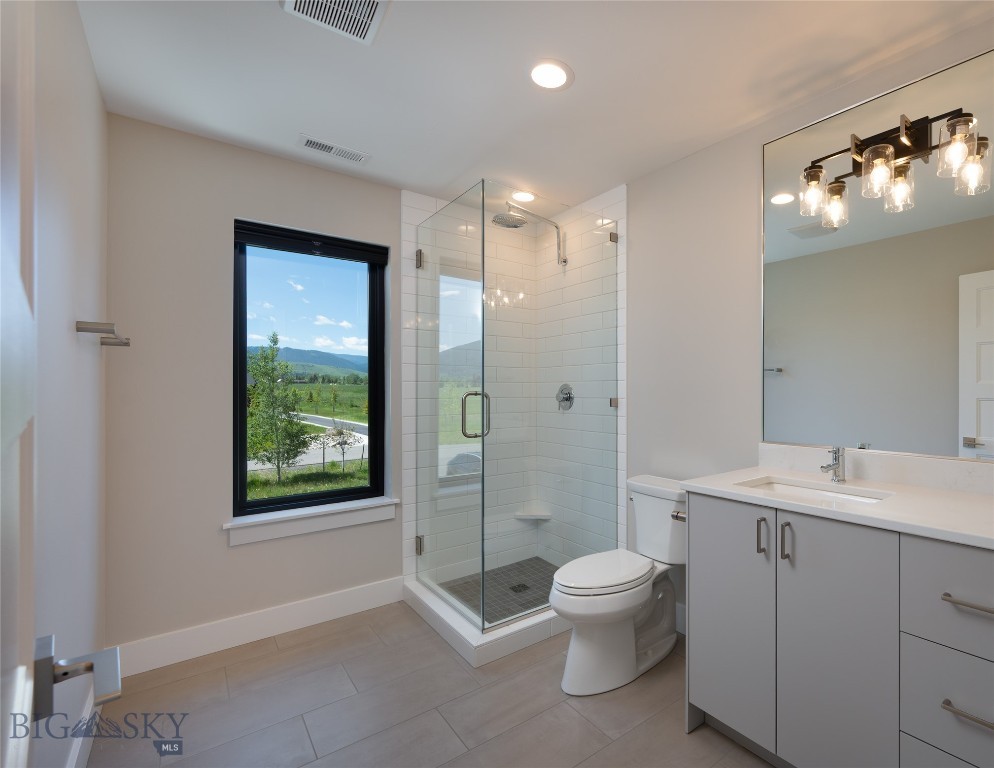 Home 40 - Residential