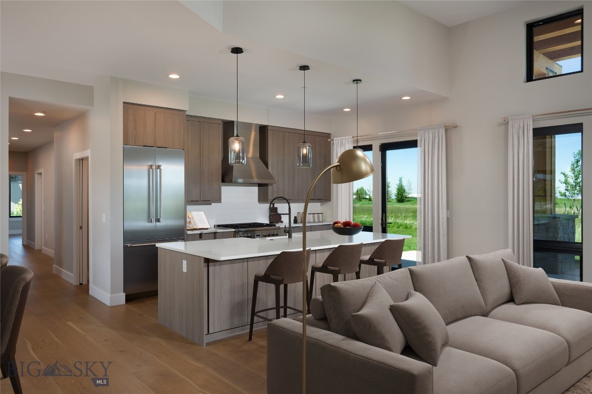 Home 40 - Residential
