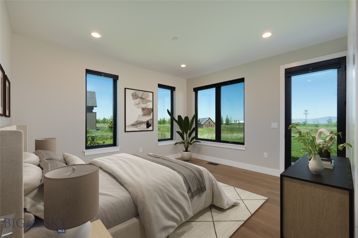 Home 40 - Residential