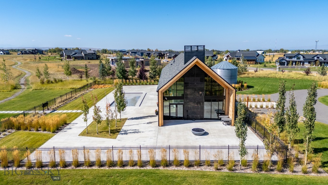 Home 40 - Residential